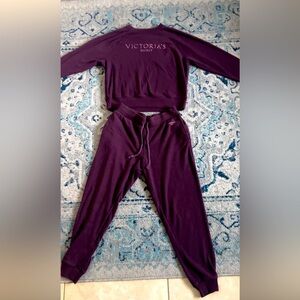 Small crew neck sweater set from Victoria secret